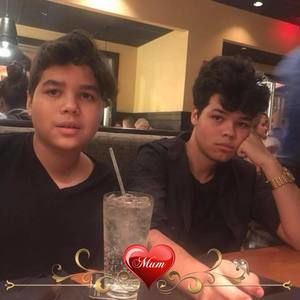 Meet your Posher, Nelly